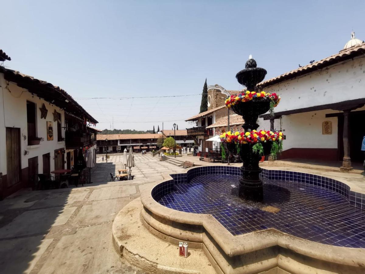 Mid Town Tapalpa Villa ภายนอก รูปภาพ