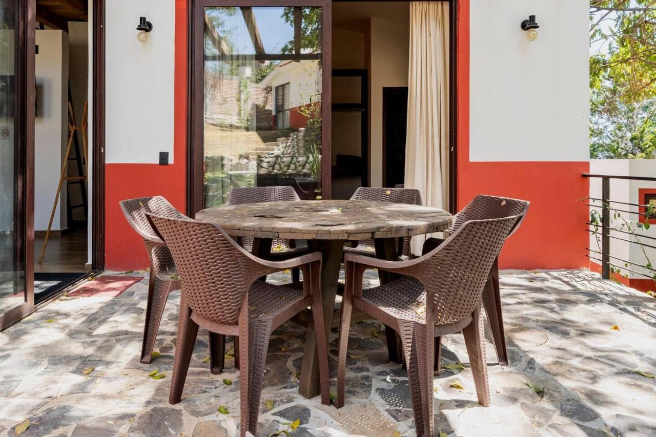 Mid Town Tapalpa Villa ภายนอก รูปภาพ